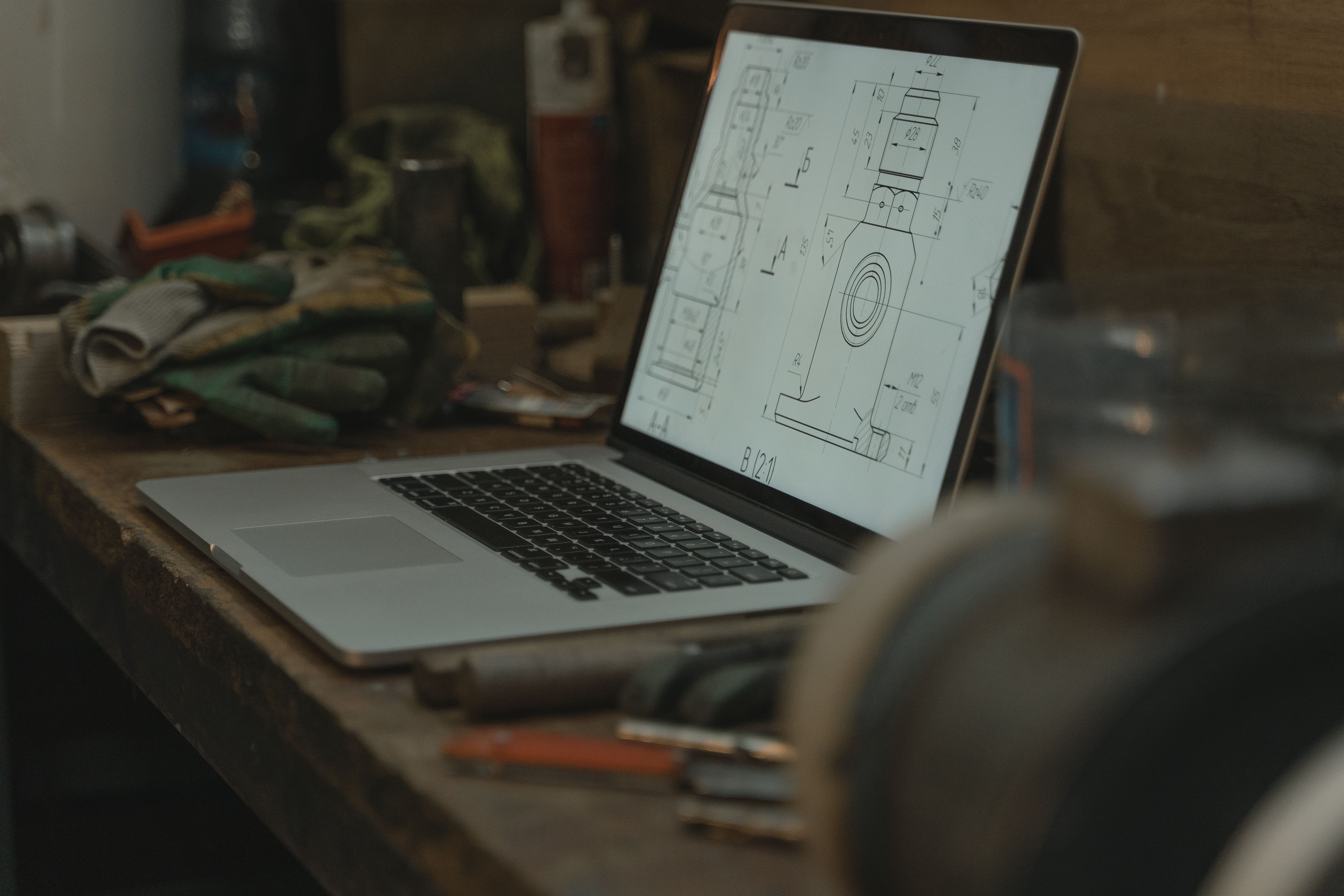 Conception assistée par ordinateur en atelier — Brunelle SARL